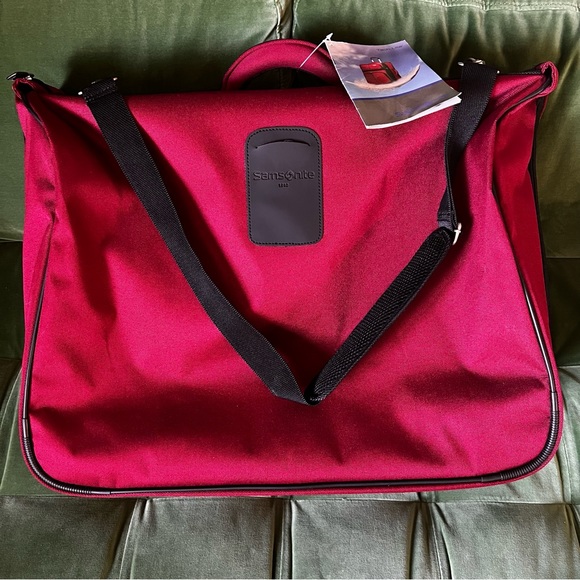 NWT Samsonite Tech-Lite UltraValet garment bag - Picture 2 of 6